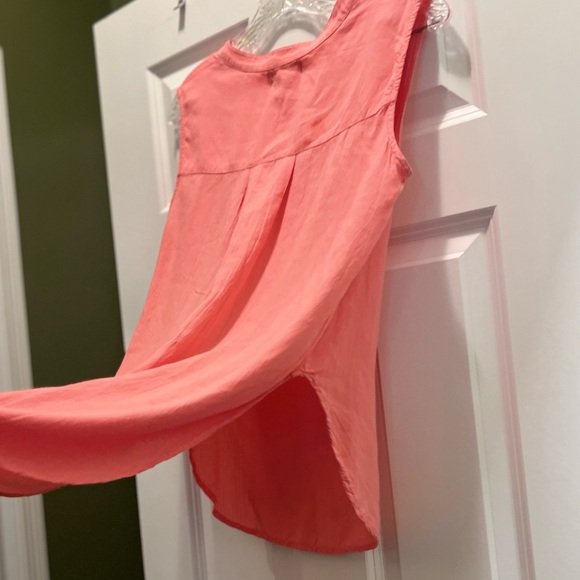 3/$19 Cloth & Stone coral pink sleeveless tunic tank top - Picture 10 of 14